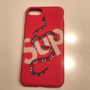 I’m Selling a supreme case